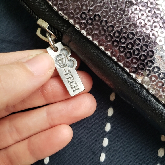 Disney Parks| D Tech Sequin Mickey Mouse Minnie Mouse Tablet Case - Picture 3 of 5